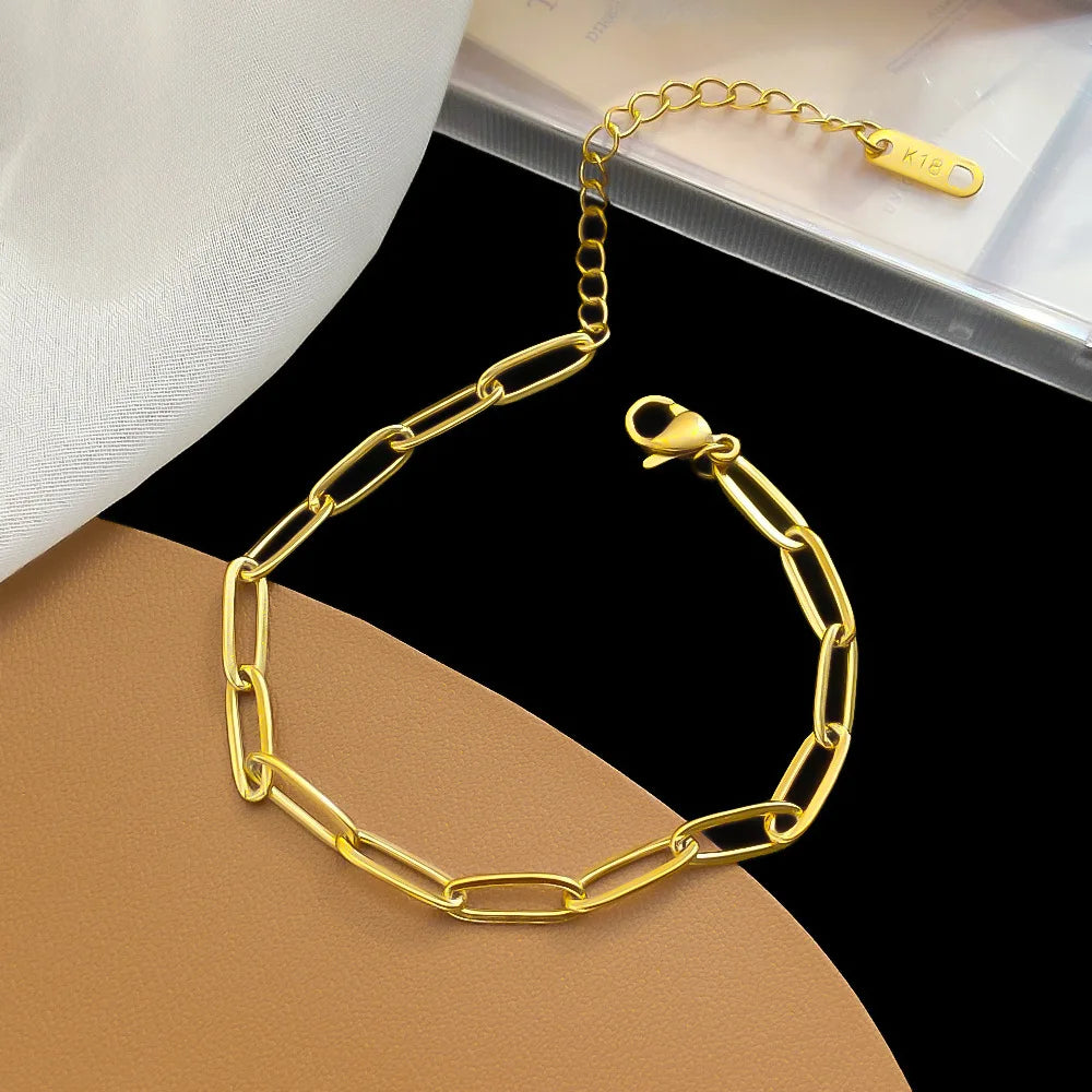 Elevate Your Style with Our Stunning Gold Paper Clip Chain Necklace - Perfect Gift for Everyone!