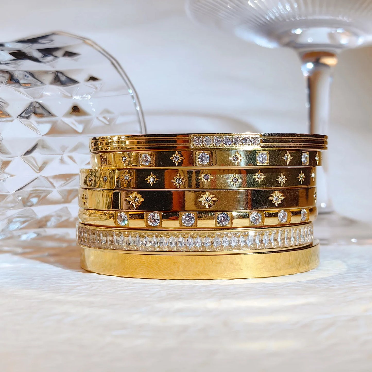 Shiny & Stylish: Customizable Waterproof Cubic Zirconia Bangles for Women - Tarnish-Free Stainless Steel! 🌟✨
